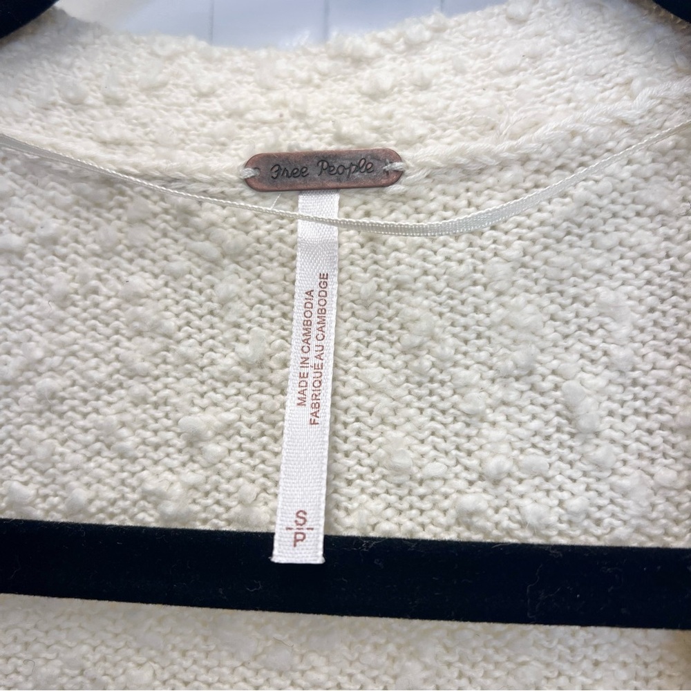 Free People Found My Friend Cardigan Sweater Small Ivory Oversized V-Neck - Picture 7 of 8